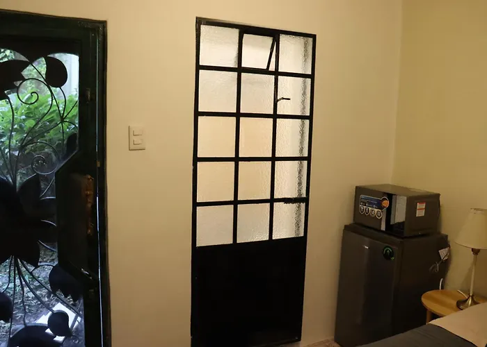 Casa Napoles Homestay Mexico City